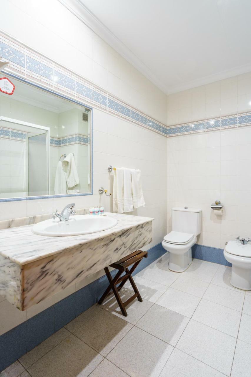 Hotel Espana Lanjarón Zewnętrze zdjęcie